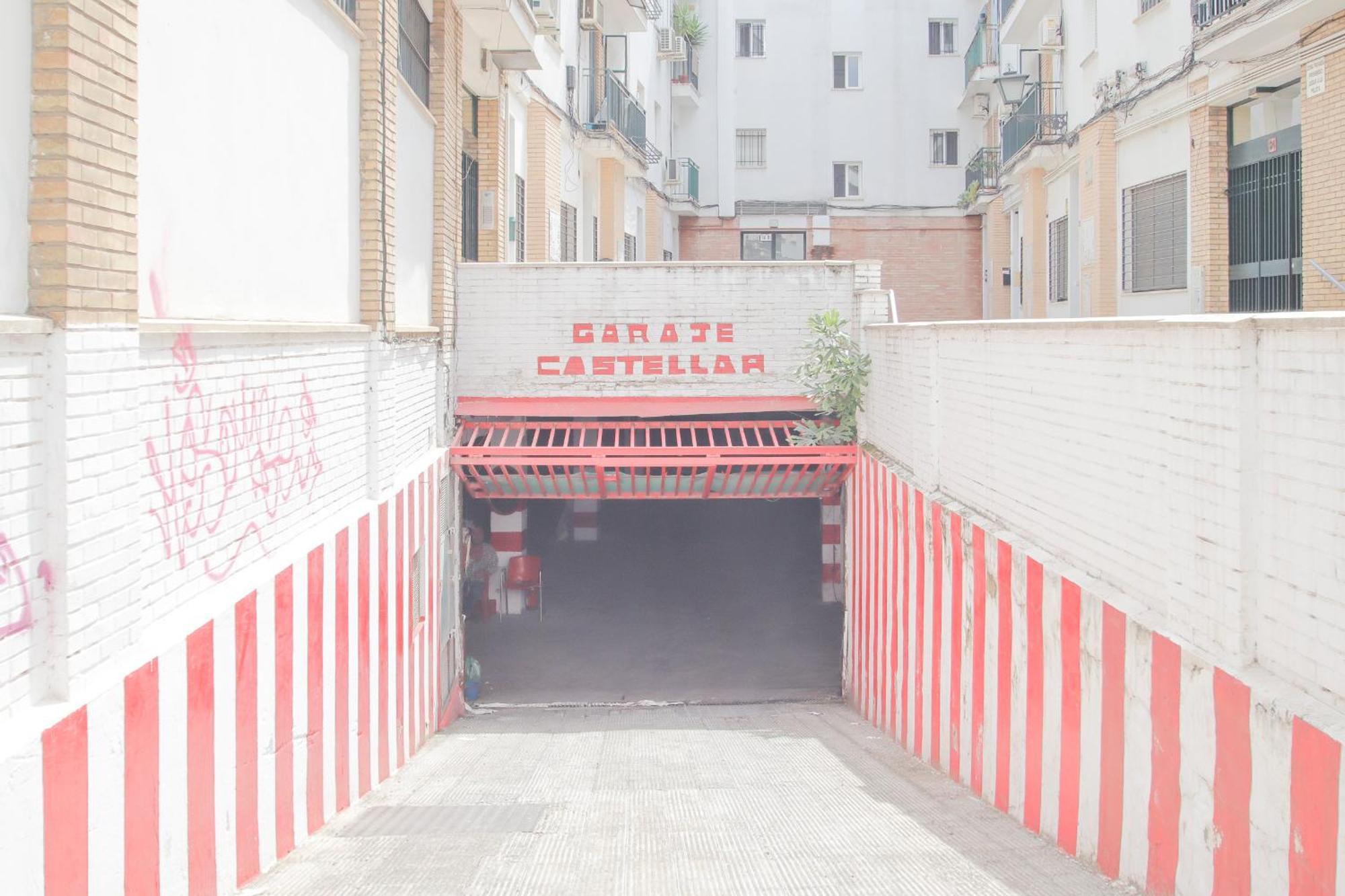 Lovely Apt In The City Center - 15M Walk Giralda Siviglia Esterno foto